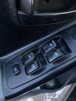 Hyundai - 7