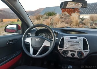 Hyundai i20🚘VÝNIMOČNÝ STAV✅31tis.km✅STK okt27✅benzin - 7
