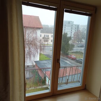 Ponúkam na prenájom priestranný 2-izbový byt Stefanikova Tri - 7