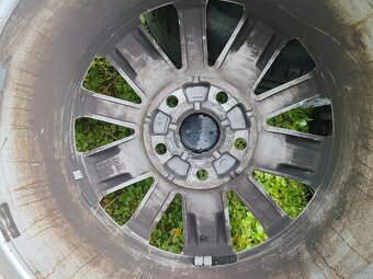 VW 5x112 R16- 205/60 R16 Borbet - 7