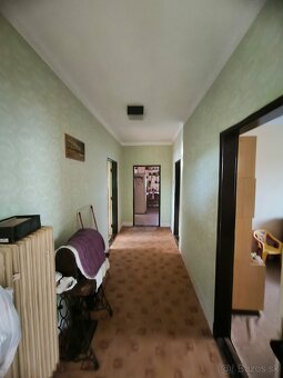 Predaj viacpodlažný rodinný dom v obci Bátovce - 7