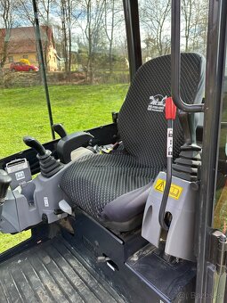 Minibager Kubota KX018-4 – TOP STAV, len 640 mth, r.v. 2022 - 7
