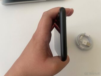 iPhone Xr 64GB - 7