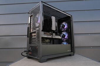 Herný PC, Ryzen 7 9700X, RX 7900 GRE, 48GB RAM, SSD, 24m - 7