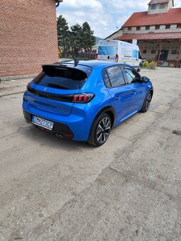 Predám Peugeot GT line 208 - 7