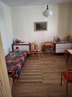 Na predaj 4i RD v obci Banka pri Piešťanoch - 7