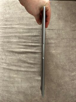 MacBook Air 13" M1 (2020) – 8GB / 256GB - 7