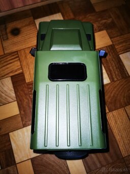 Land Rover Defender Transformer - dialkové ovládanie - 7
