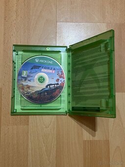 Xbox one S 1TB - 7