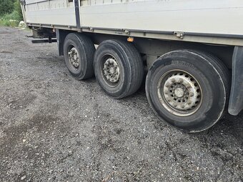 BOČNICOVÝ NÁVĚS SCHMITZ r.2003,standart, nápravy SAF - 7