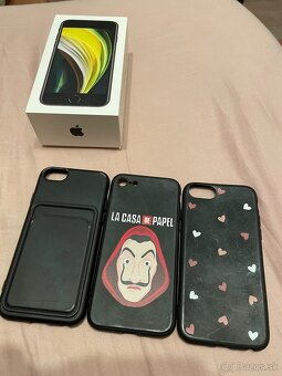 Predám iPhone SE 2020, 128gb - 7