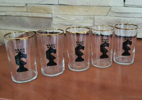 Poháre, ozdobné taniere, vázy, misy. - 7