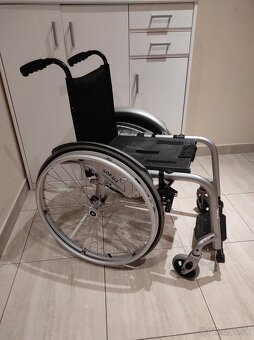 Skladací aktívny invalidný vozík Sopur Xenon - 7