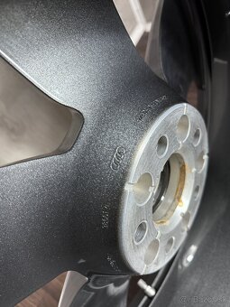 Audi E-Tron 4KE - orig.  ALU disky 5x112 R21 - 7