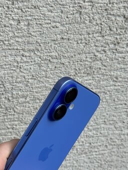 Apple iPhone 16 128GB Ultramarine - 7