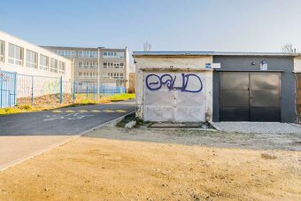 Garáž 18m2 s pozemkom | Skalická cesta - Nové Mesto - 7