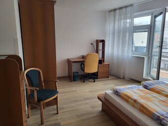 Prenájom 2.izb.bytu pri Hrade, s parkovaním - 7