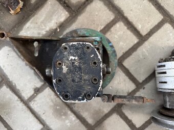 Hydraulické čerpadlá  riadenia a hydaulia - 7