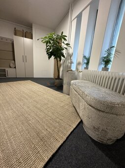 Garsónka v mestskej vile s komunitnou záhradou a s bazénom - 7