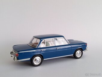 1:18 BMW 2000 - 7