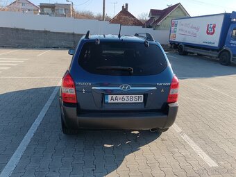 Hyundai Tucson 2.0 benzín, Comfort+, 2WD - 7
