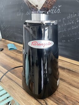 Predám profi presso stroj + mlynec na kávu a vybavenie - 7