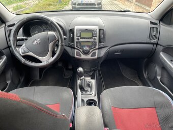 Hyundai i30 1,4 - 80kw, Benzín - 7