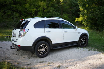 Predám Chevrolet Captiva 4x4 Automat,plná vybava - 7