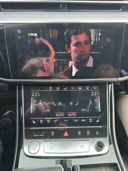 Audi A8 - 7
