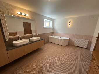 2izbový byt v Líščom údolí blízko lesoparku - 7