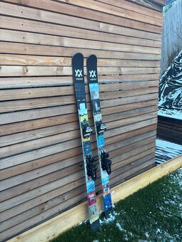 Freestyle lyže Völk Revolt 86 - 7