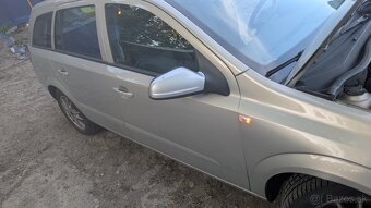 Opel Astra H 1.6 benzín 2008 75kw z167 z16xer - 7