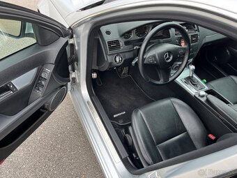 Mercedes W204 AMG - 7