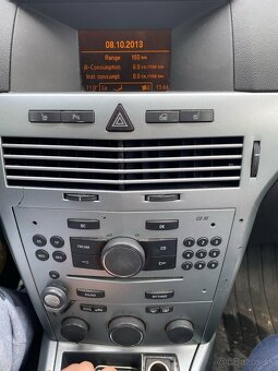 Opel Astra H 1.9 88kw 2009 - 7