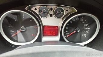 Ford Focus 1.6 TDCi 80kw 5st. manuál combi - 7