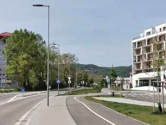 Prenájom parkovacieho miesta s pivničnou kobkou – RNDZ, Rača - 7