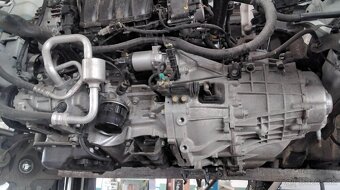 KIA SPORTAGE 1.6 GDI 2015 predám DVERE, PREVODOVKA manual 5 - 7