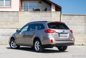 Subaru Outback Executive 2.0D - 7