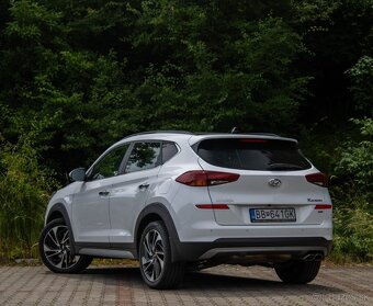 Hyundai Tucson 1.6 T-GDi Premium A/T 4x4 - 7