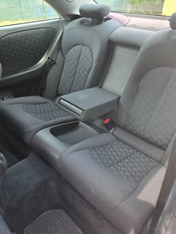 Predám mercedes E240 cupe - 7