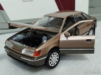 1:24 Ford Scorpio - 7