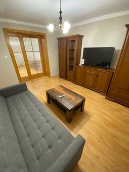Prenájom 2-izbového bytu s balkónom a parkovacim miestom - 7