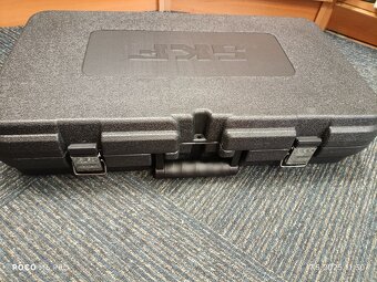 Mazací lis SKF aku - 7