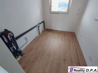 Prerobený 3 izbový byt na predaj Martin-Ľadoveň - 7