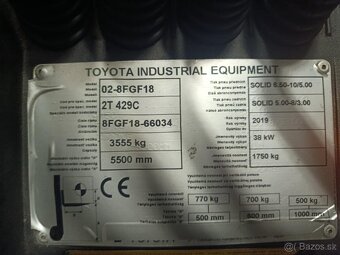 Čelni vozík Toyota 02-8FGF18 s Dvouvidlice - 7