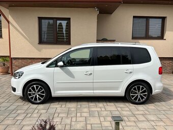 Volkswagen Touran 1.6TDI DSG - 7