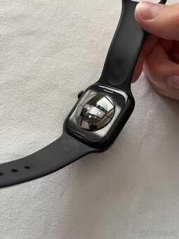Predám Apple Watch Series 10 46mm Jet Black S/M - 7