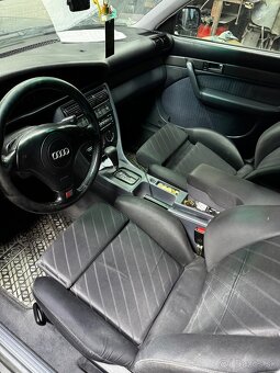 Audi A6 c4 2.5 TDI 103 kW - 7