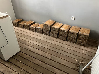 Brúsenie, tmelenie, lakovanie parkiet Levice - 7