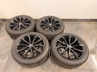 ❄️kolesa zimní audi a4 8w r18 s line 8w0601025h - 7